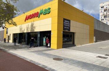Ahorramas Avenida de la Peseta 1